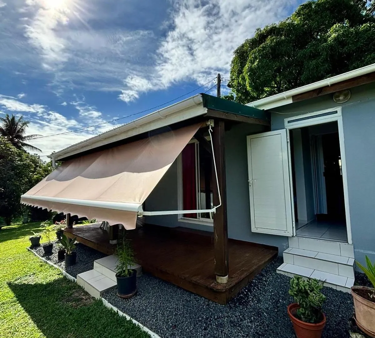 Ferienhaus Maisonnette De Campagne, Sofaia A 5 Min Sainte-Rose